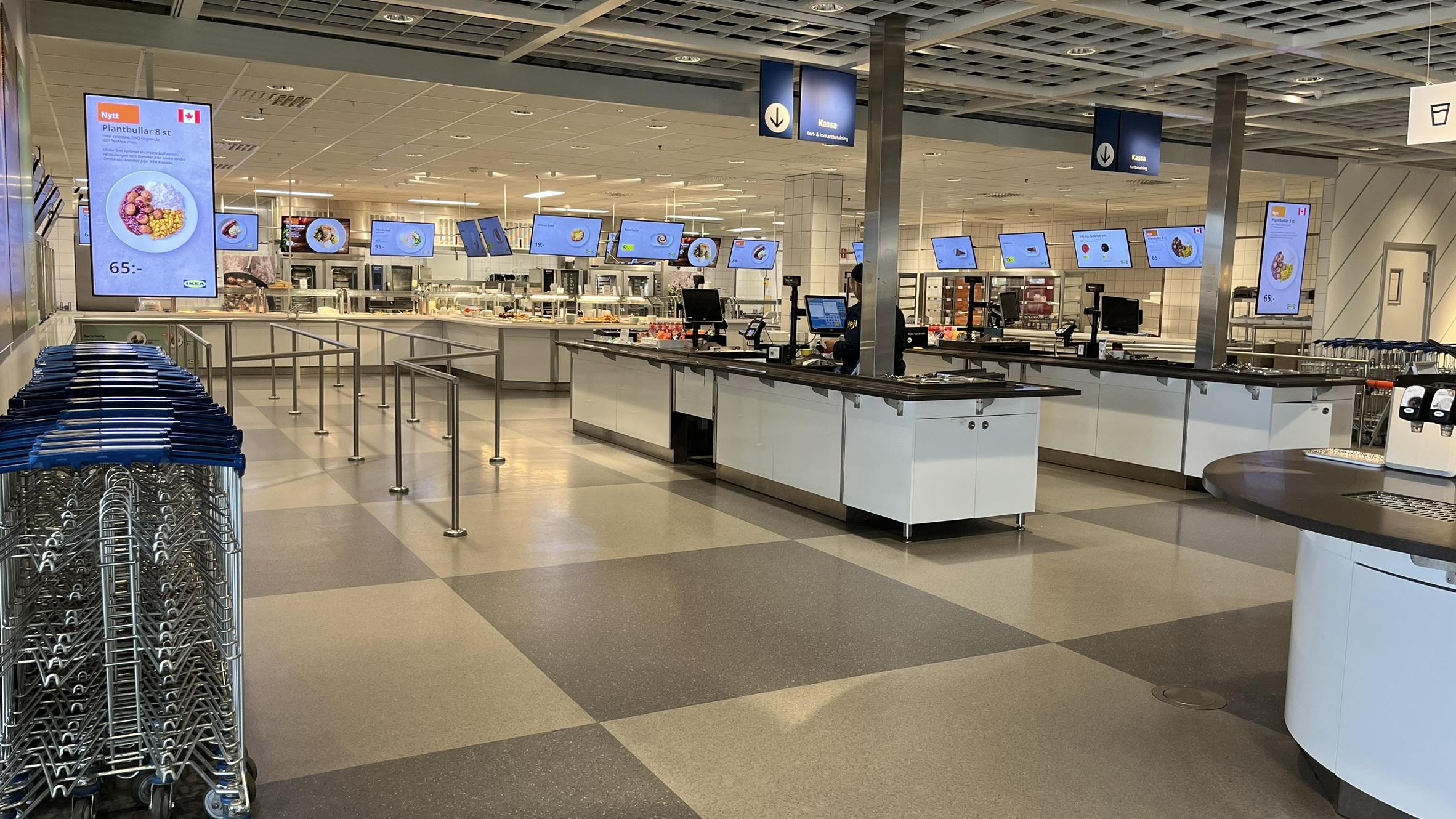 Restaurant Serving Line: Sweden - Älmhult