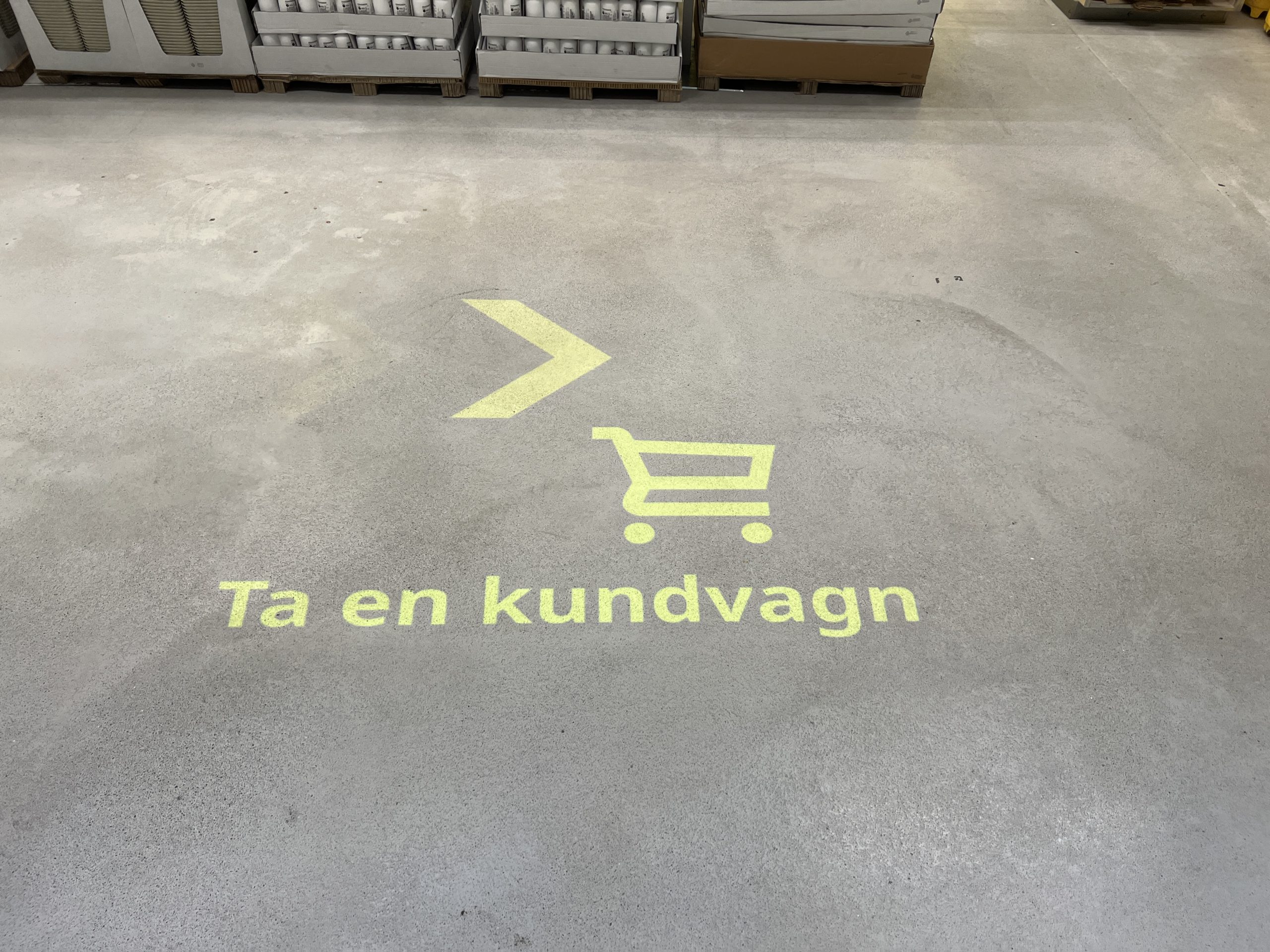 Floor Projection Wayfinding: Sweden - Malmö